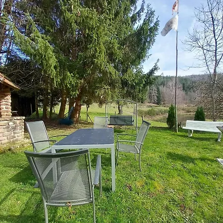 Nature Retreat In Lorraine, Cleaning Included Hébergement de vacances