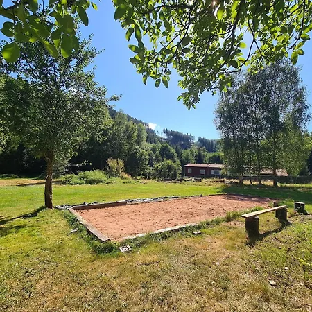Nature Retreat In Lorraine, Cleaning Included Hébergement de vacances *